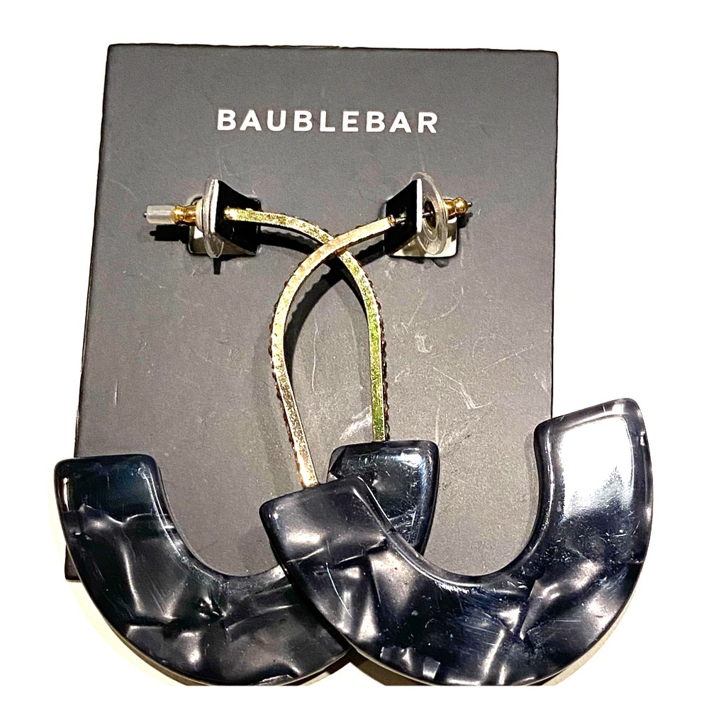 BaubleBar